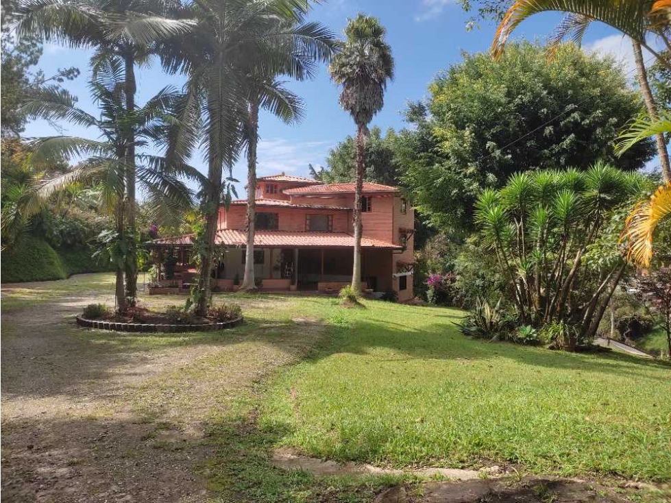 VENDO FINCA EN RIONEGRO SECTOR LOS COLEGIOS, SAN JOAQUIN