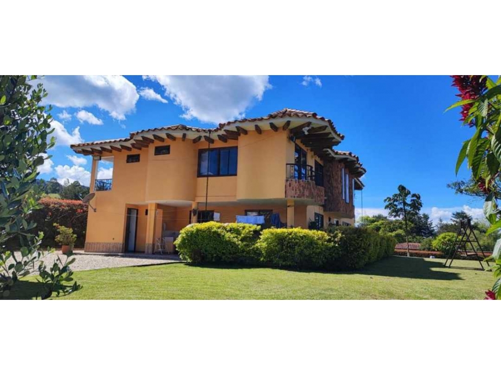 CASA FINCA EN EL CARMEN VIA RÍONEGRO A LA CEJA 3.750 MTS DOS CASAS — foto 3