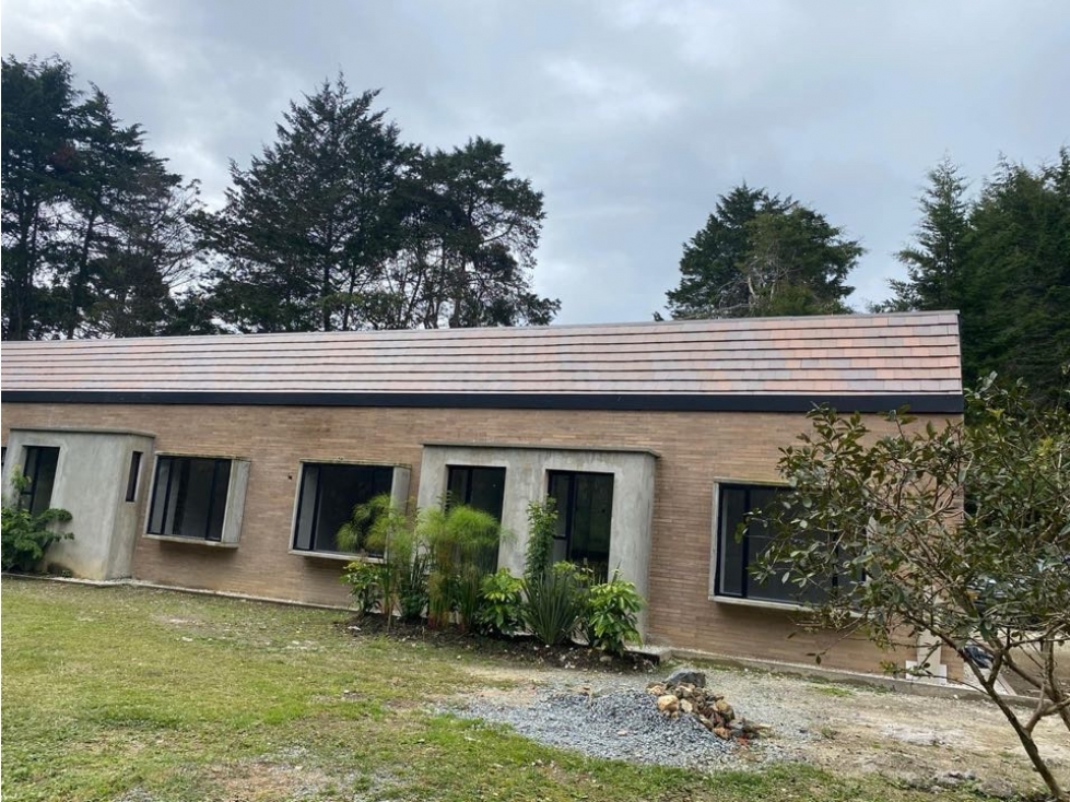 CASA FINCA EN EL RETIRO A 6 MINUTOS DEL PUEBLO EN UNIDAD CERRADA — foto 3