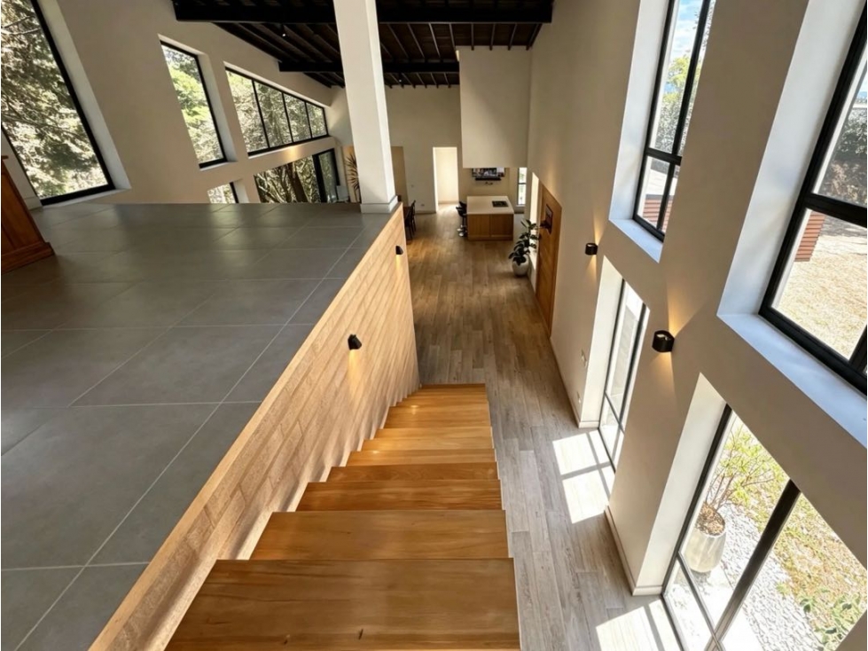 Casa Finca en Parcela vía Aeropuerto - Guarne — foto 5