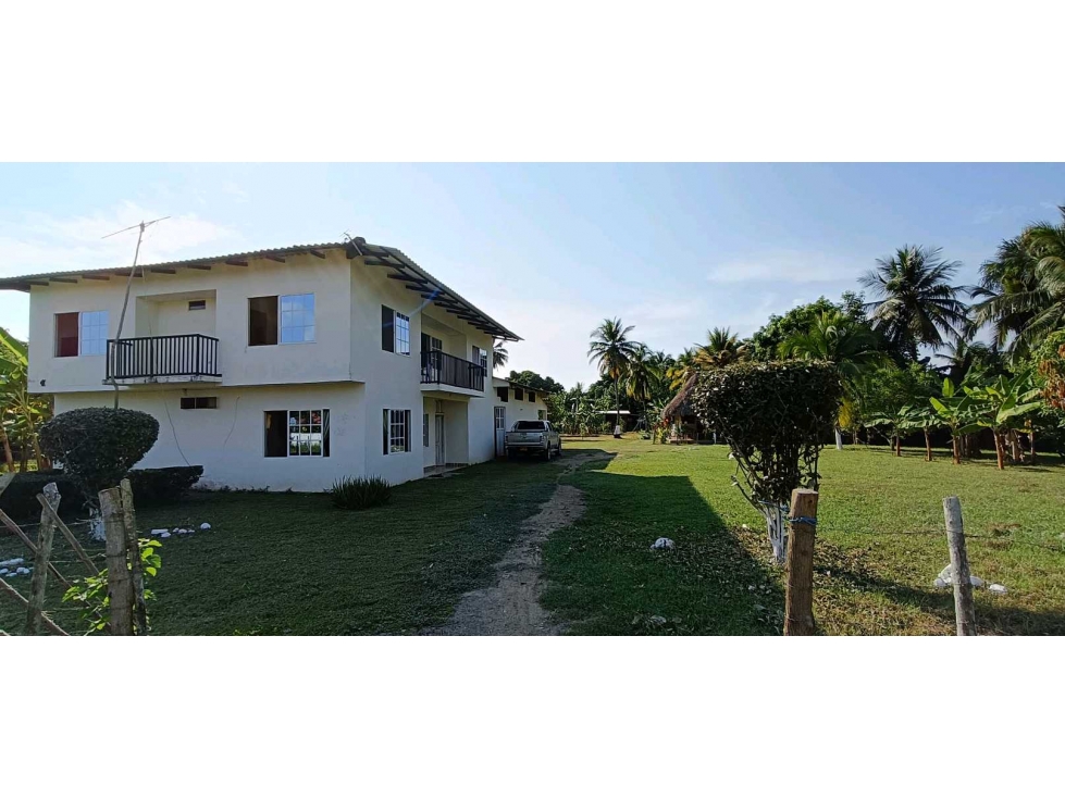 CASA FINCA EN VENTA A ORILLA DEL RIO EN LOS GOMEZ - COTORRA - 3