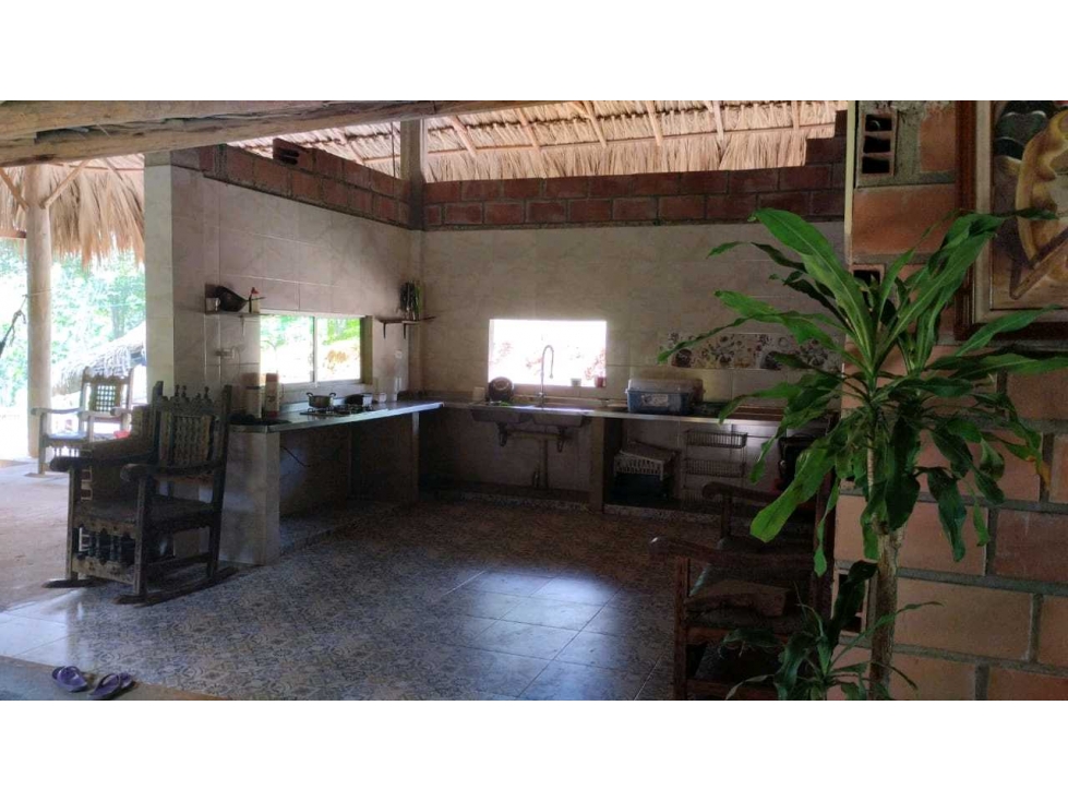 Casa finca en venta en el Km 12 vía planeta Rica - 1