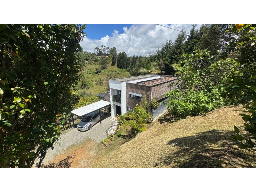 Casa finca en venta en unidad cerrada en guarne cuenta con 2 casas LDC — foto 2