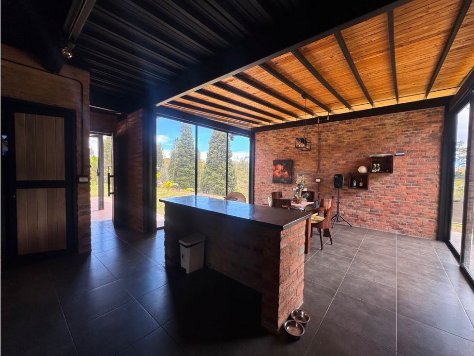 CASA FINCA EN VENTA ENTRE EL RETIRO Y LA CEJA — foto 5