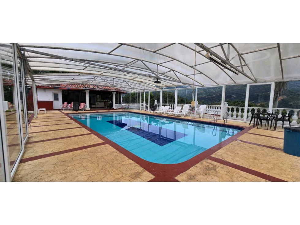 EXCELENTE CASA FINCA EN VENTA COPACABANA GIRARDOTA — foto 3