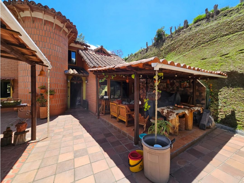 CASA FINCA EN VENTA LA CLARITA, GUARNE — foto 2