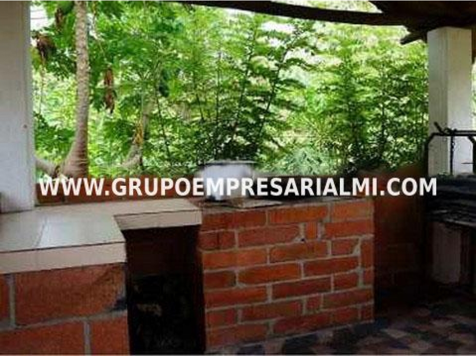 CASA FINCA EN VENTA - SANTA FE DE ANTIOQUIA, LOS ALMENDROS COD: 27844 - 3