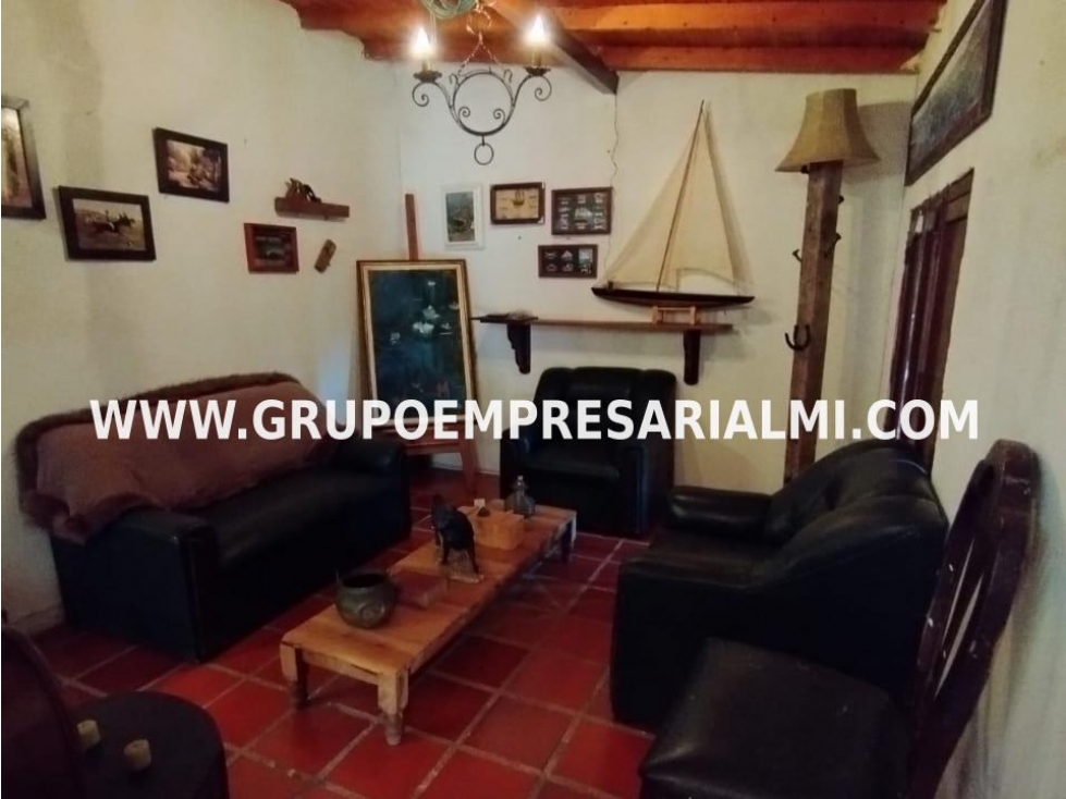 CASA FINCA EN VENTA - SECTOR EL PEÑOL ANTIOQUIA COD: 28428 - 3