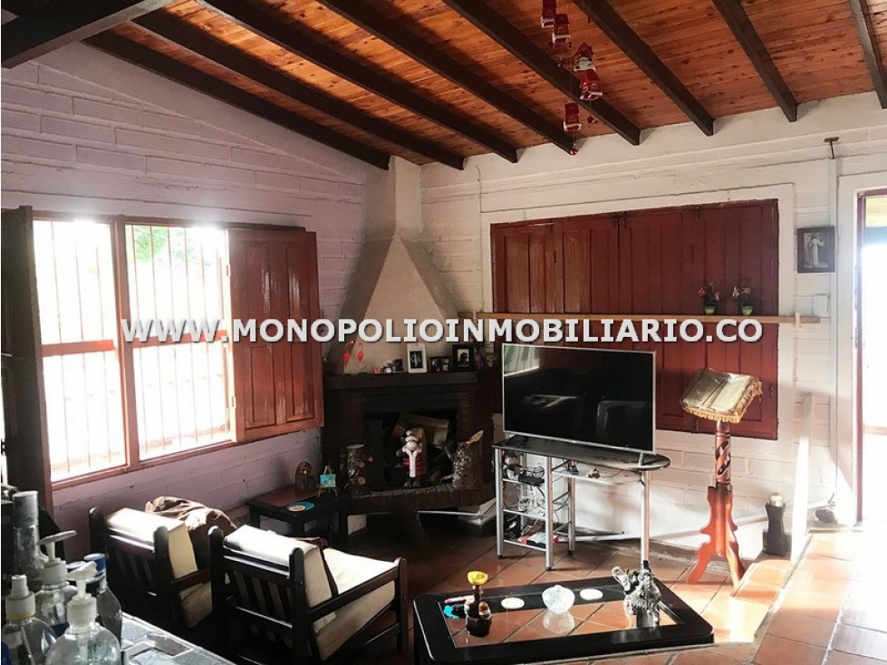 CASA FINCA EN VENTA - SECTOR EL SALADO, GUARNE COD: 25239 - 2