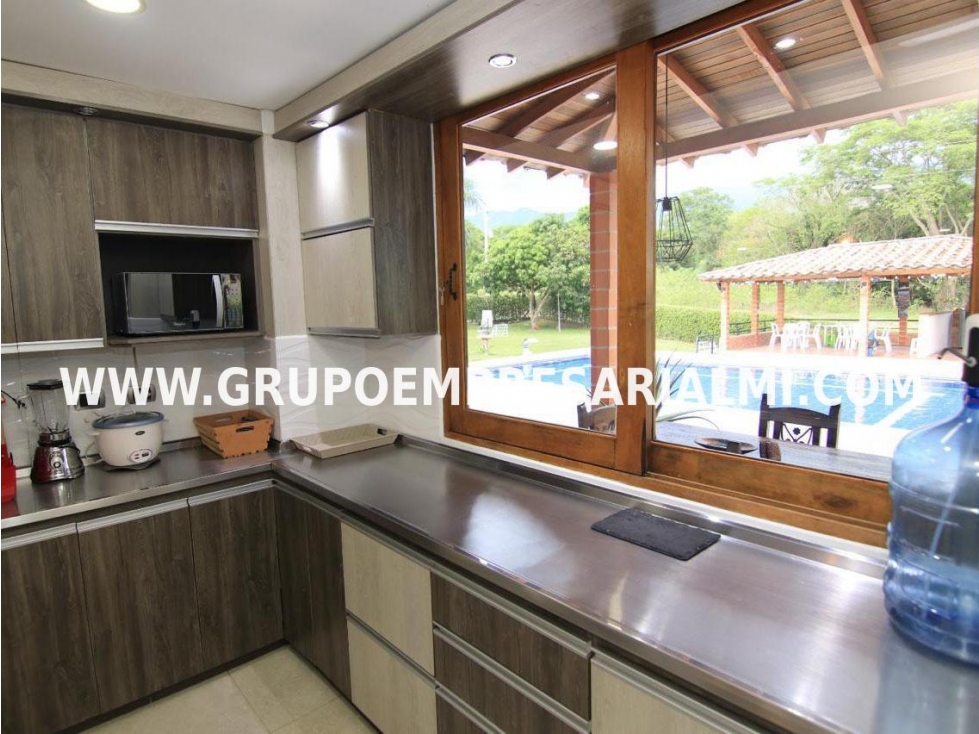 CASA FINCA EN VENTA - SECTOR EL LLANO DE LA MONTAÑA COD: 31917 - 5