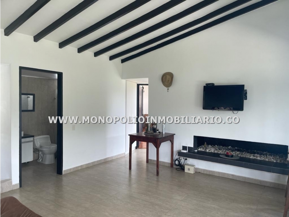 CASA FINCA EN VENTA - SECTOR NAZARETH, EL RETIRO COD: 23563 - 3