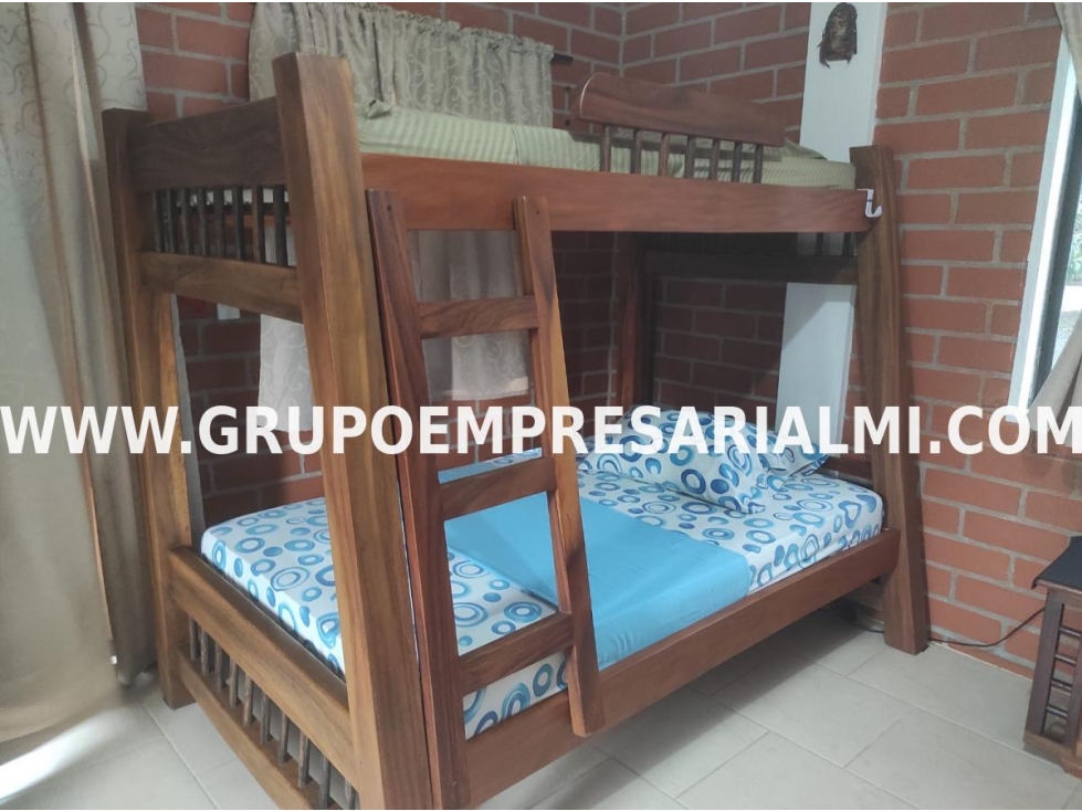 CASA FINCA EN VENTA - SECTOR SANTA FE DE ANTIOQUIA COD: 27785 - 6