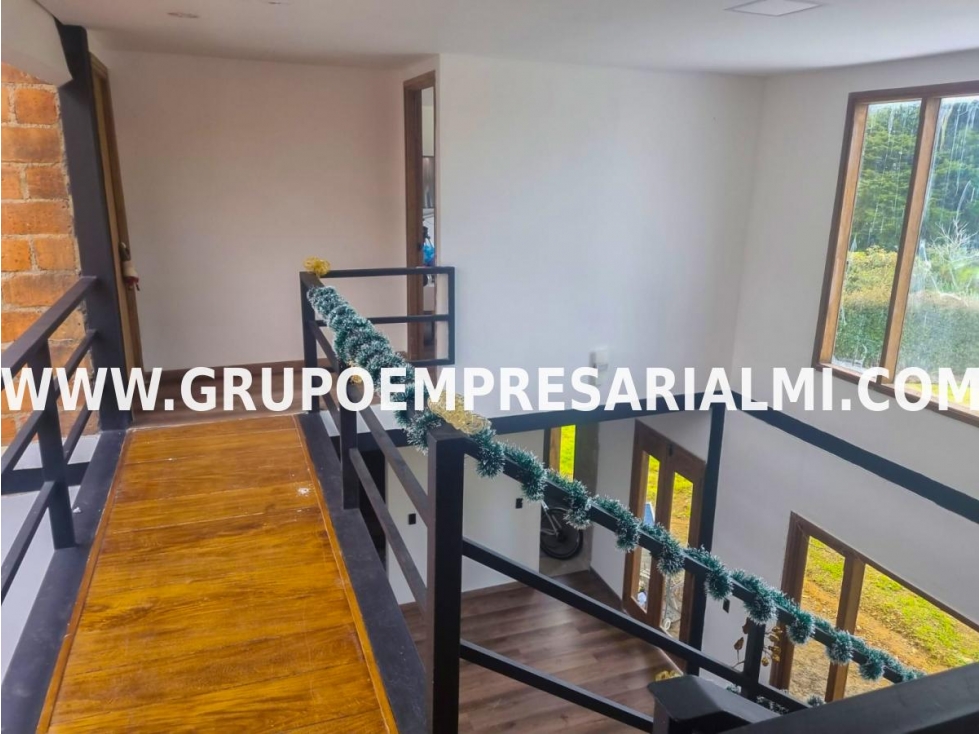 GRANDIOSA CASA FINCA EN VENTA - SECTOR SANTA ELENA COD: 28469 — foto 5