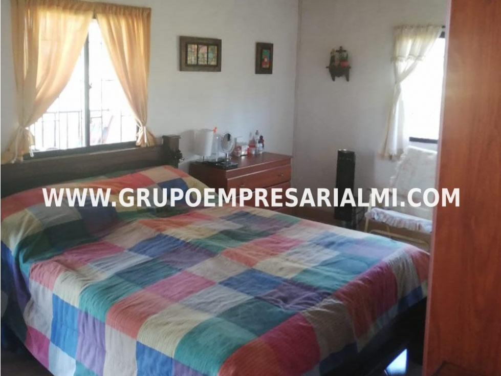 CASA FINCA EN VENTA - SECTOR YOLOMBAL, GUARNE ANTIOQUIA COD: 27336 - 5