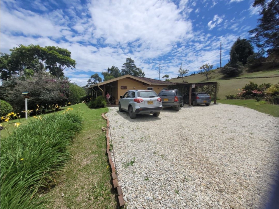 CASA FINCA INDEPENDIENTE CARMEN DE VIBORAL 4900 m2 — foto 4