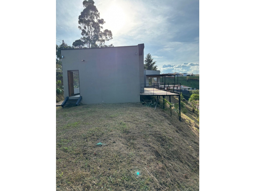 Casa finca moderna a 15 minutos de san Antonio de Pereira vía samaria