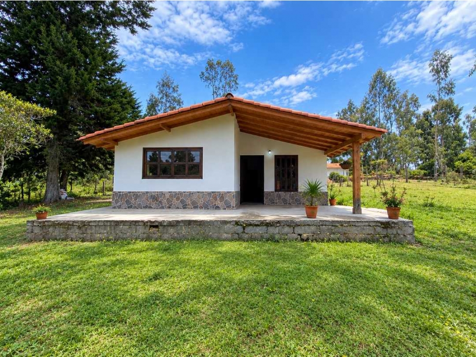 Casa finca santa Elena vereda piedra gorda - 1