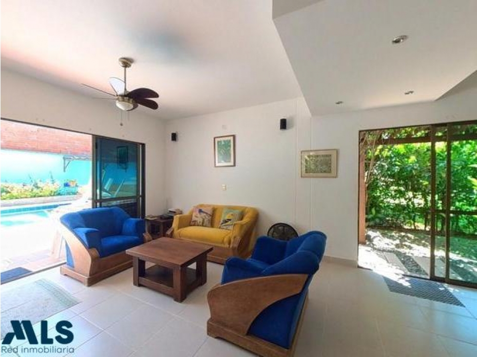 Casa Finca super bien ubicada cerca de Iglesia de ...(MLS#242920) - 3