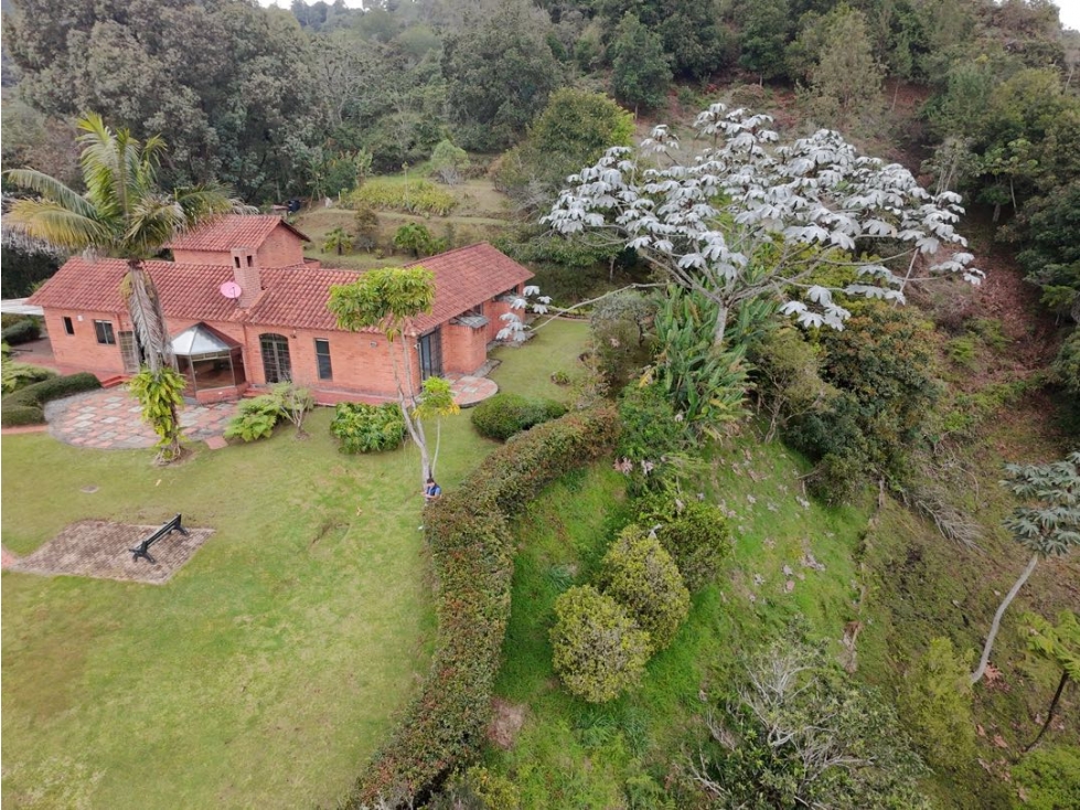 Venta de Casa Tradicional en Fizebad con Vista a La Represa de la Fé — foto 4