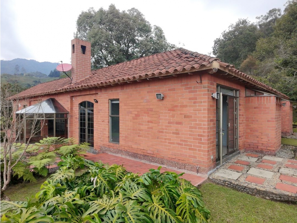 Venta de Casa Tradicional en Fizebad con Vista a La Represa de la Fé — foto 6