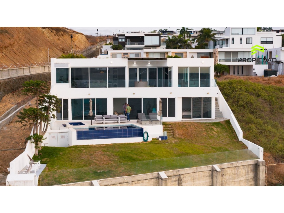 Casa de lujo con acceso directo al mar en Urb Marina Blue, Manta