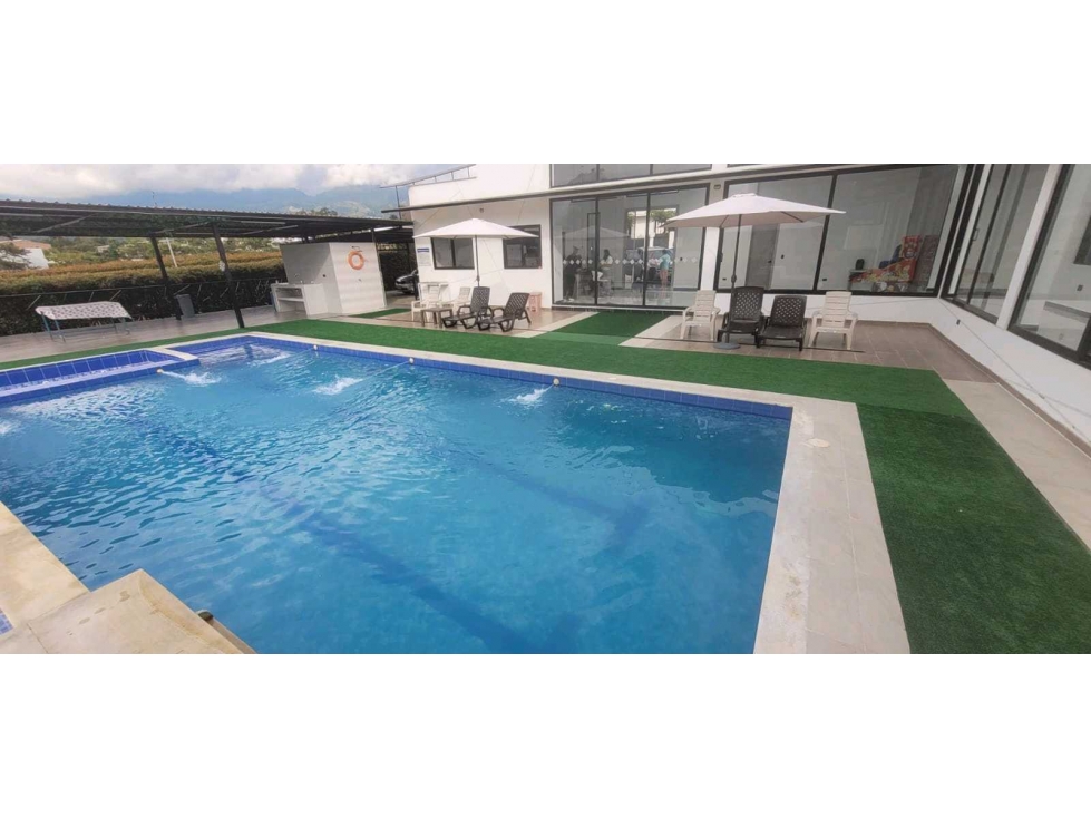 CASA FUSAGASUGA CUNDINAMARCA 500 M2 AREA CONSTRUIDA 1.804 M2 LOTE — foto 2