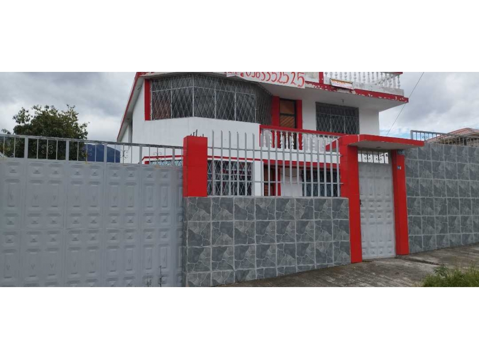 Casa grande en Ibarra Caranqui - 1