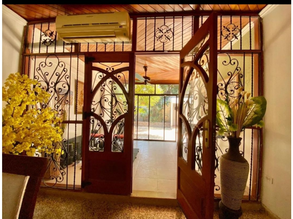 Casa hermosa y amplia en Postobon 005R — foto 4