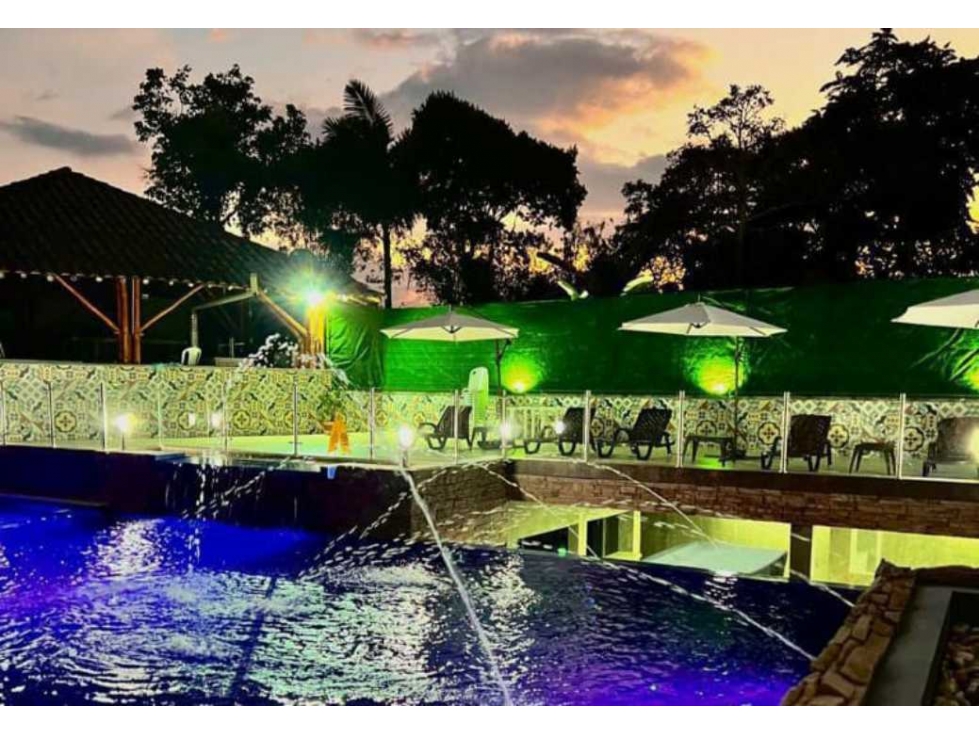 Casa hotel para la venta a 10 minutos de Circasia