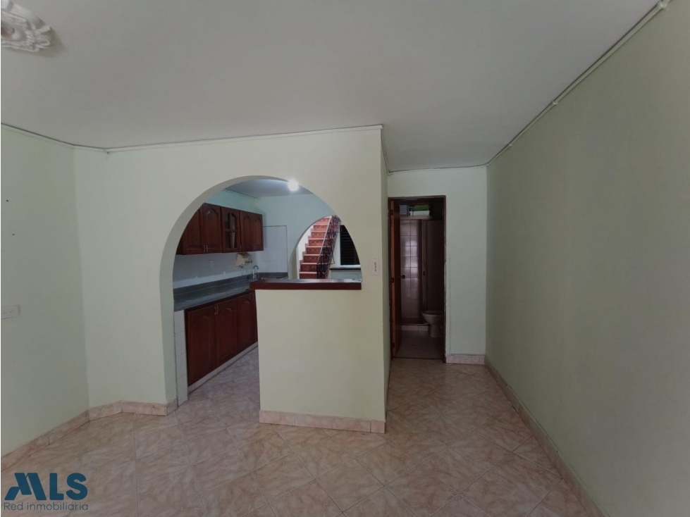 Casa iluminada y duplex(MLS#249139) - 3