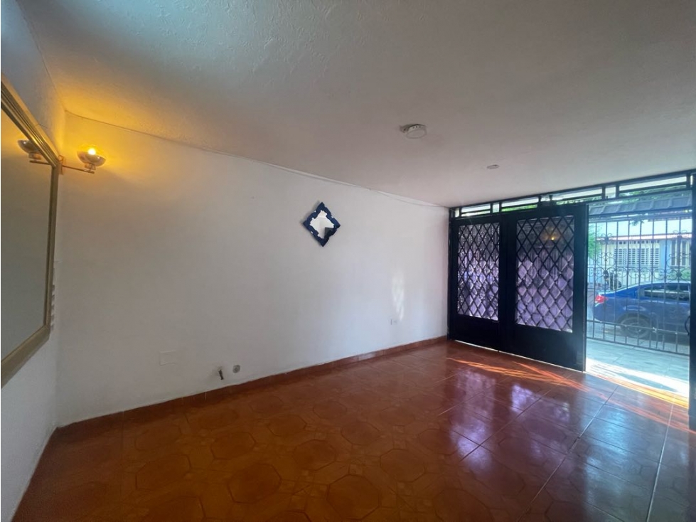CASA INDEPENDIENTE EN SANTA CLARA -CR - 2
