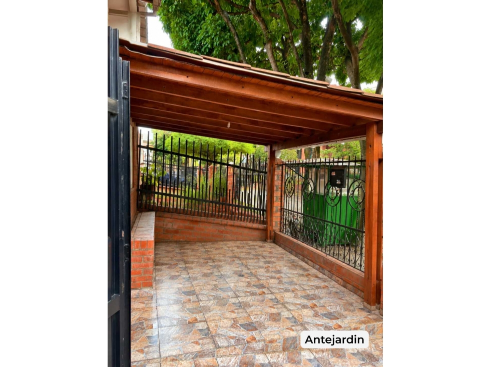 Casa Independiente en Valle del Lili