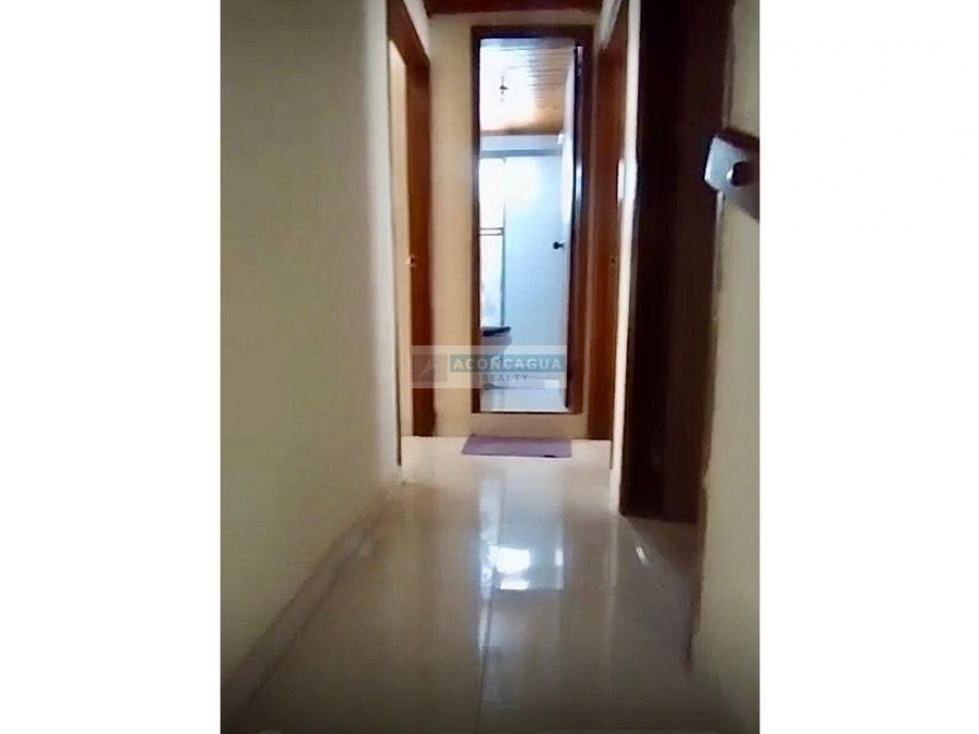 Casa independiente en venta en Villa Carolina — foto 4