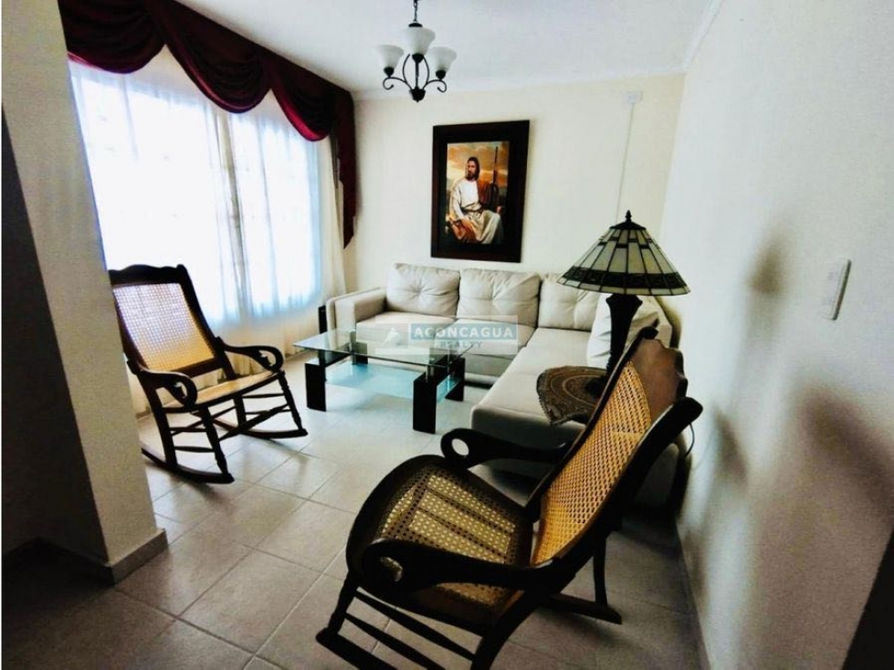 Casa independiente en venta en Villa Carolina — foto 6