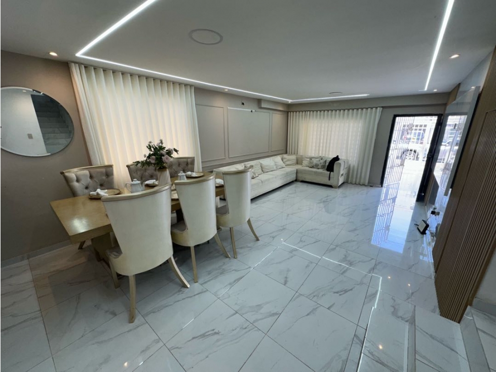 CASA INDEPENDIENTE EN VENTA EN PORVENIR