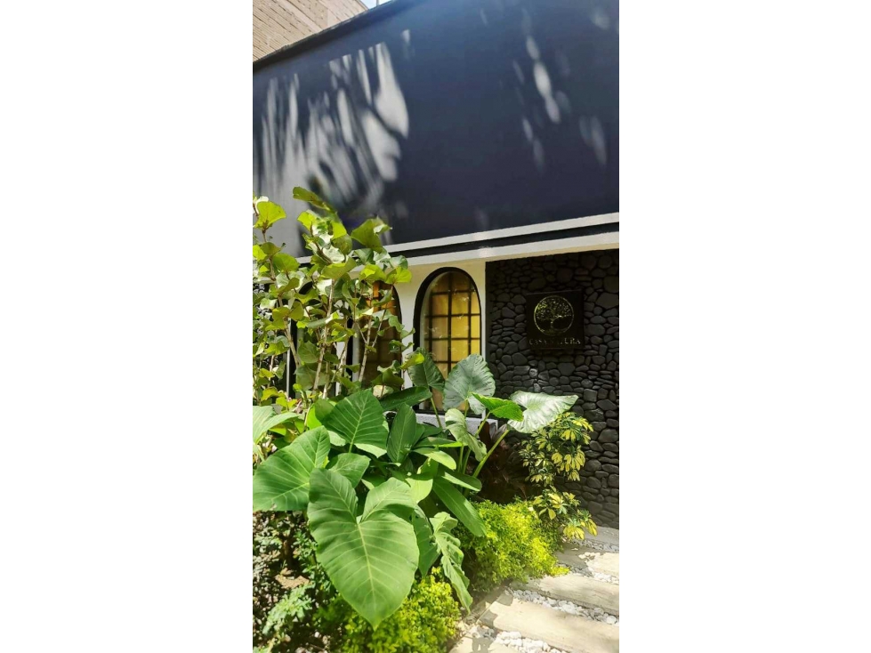 CASA INDEPENDIENTE EN VENTA. LAURELES. UPB — foto 4