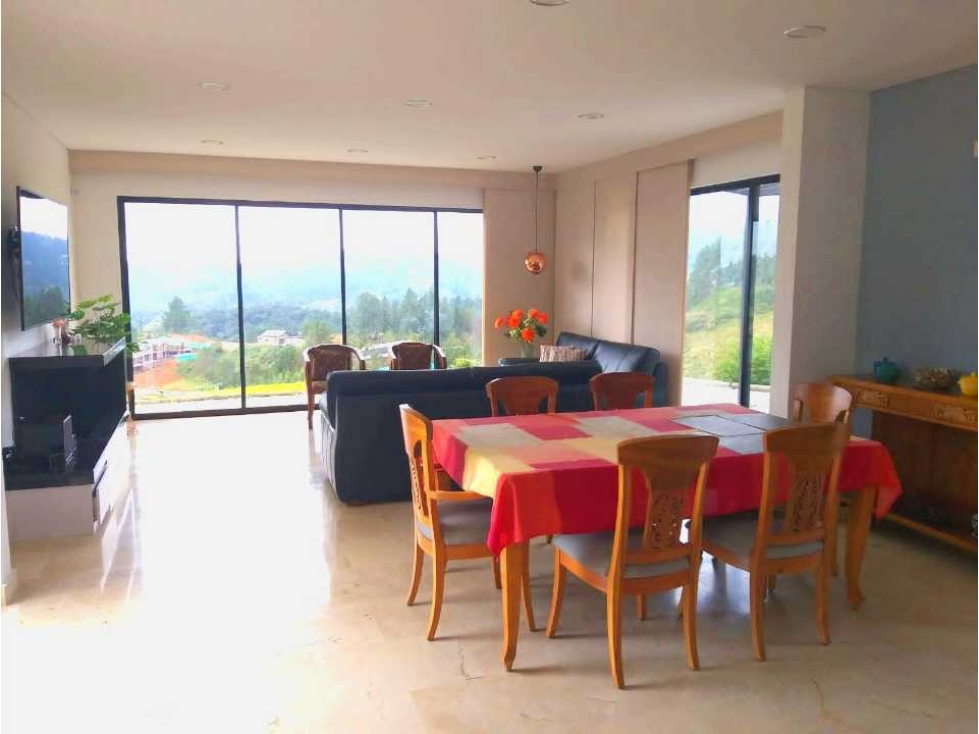 Casa independiente loma del escobero — foto 2