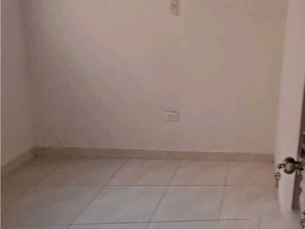 CASA INDEPENDIENTE PARA LA VENTA GUAYABAL SECTOR SAN PABLO — foto 5