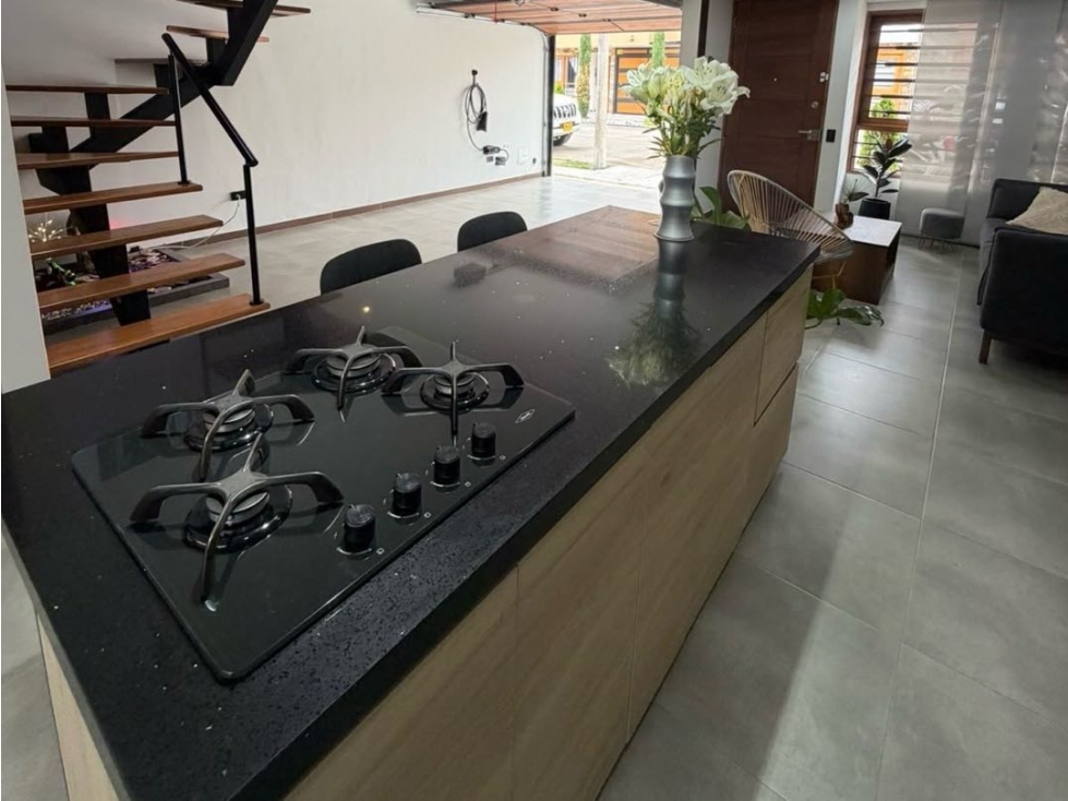 Casa independiente para la venta sector el Tambo en la ceja — foto 3