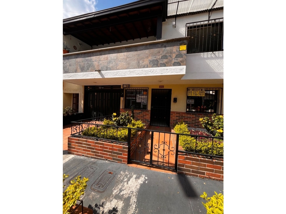 CASA EN LA CASTELLANA REMODELADA