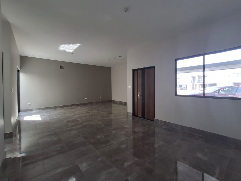 Casa lista para habitar con posesión física en Hacienda Santa Ana - 2
