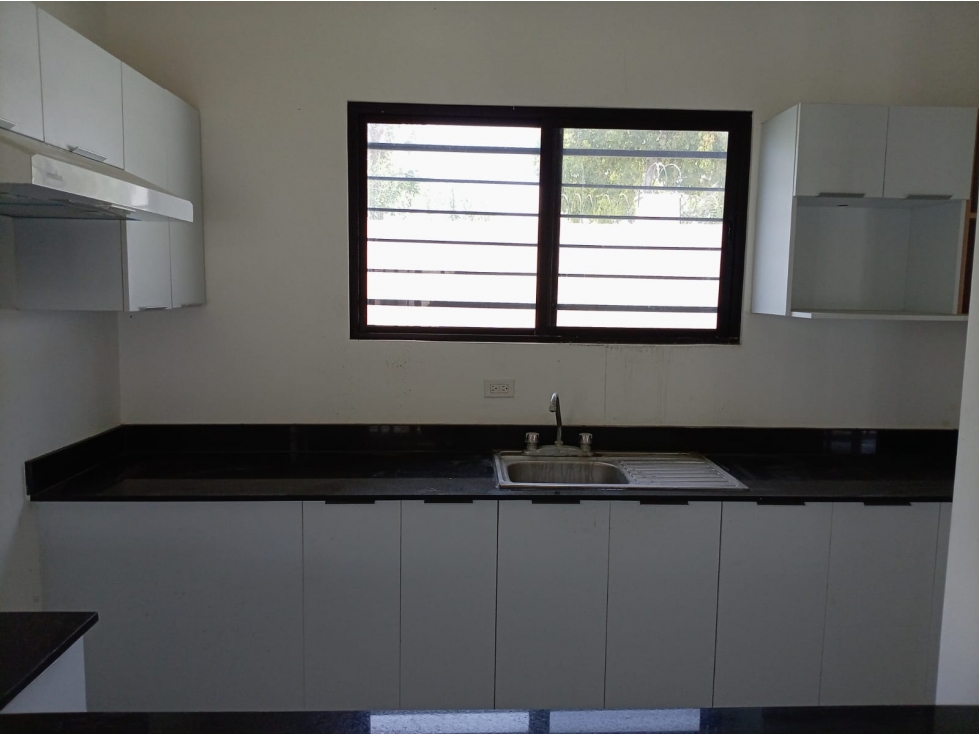 Casa lista para habitar con posesión inmediata en Solidaridad — foto 6
