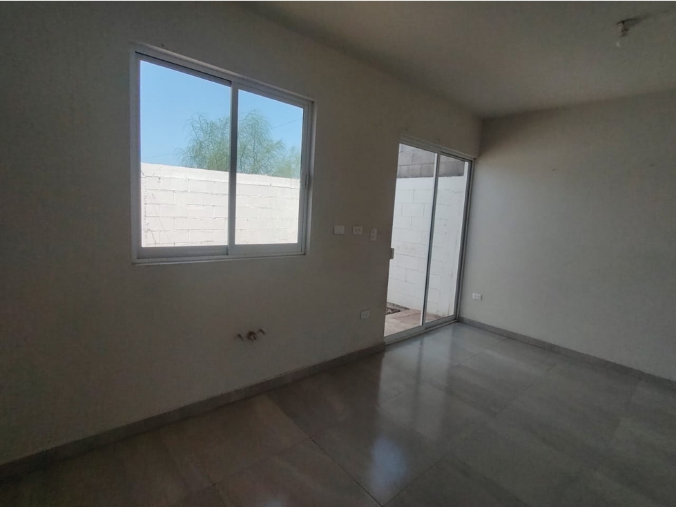 Casa lista para habitar en Centro Residencial Mallorca, Ahome - 5