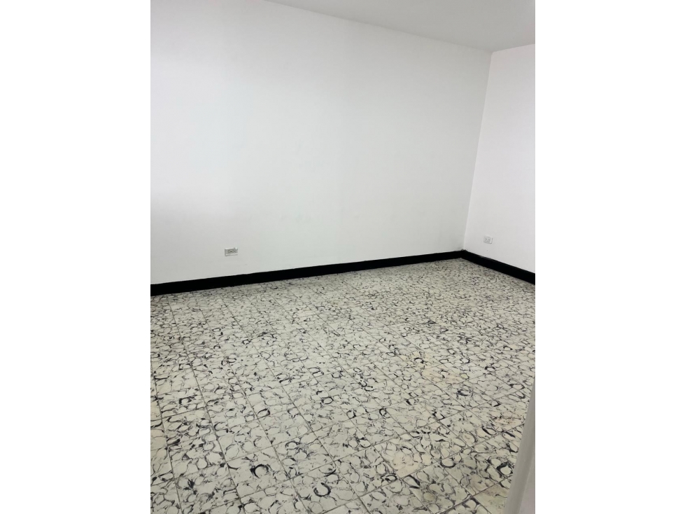 Casa Local en arriendo en Simon Bolivar Medellín — foto 4