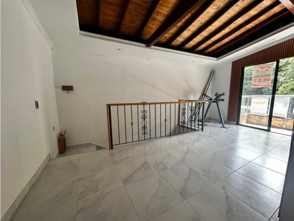 Casa en arriendo los naranjos envigado