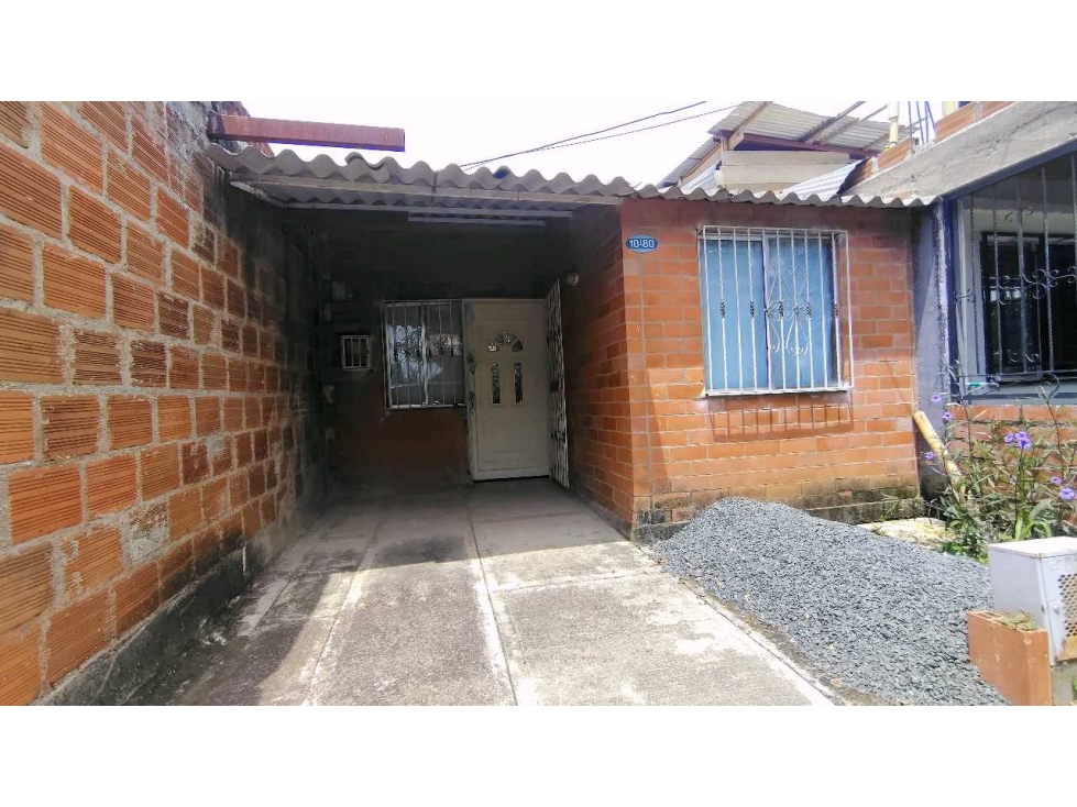 Vendo Casa 1 piso + locales comerciales en Tulipanes Bonanza jamundi