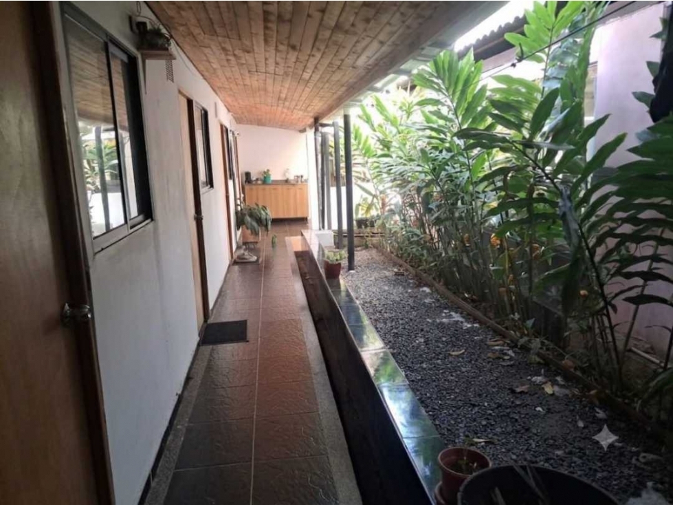 CASA LOCAL, PARA RENTA EN SAN JOAQUIN