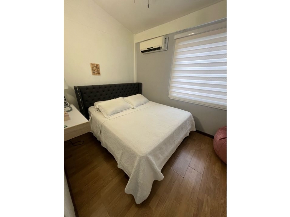 En venta casa en Medellín el Poblado Loma de San Julián — foto 5