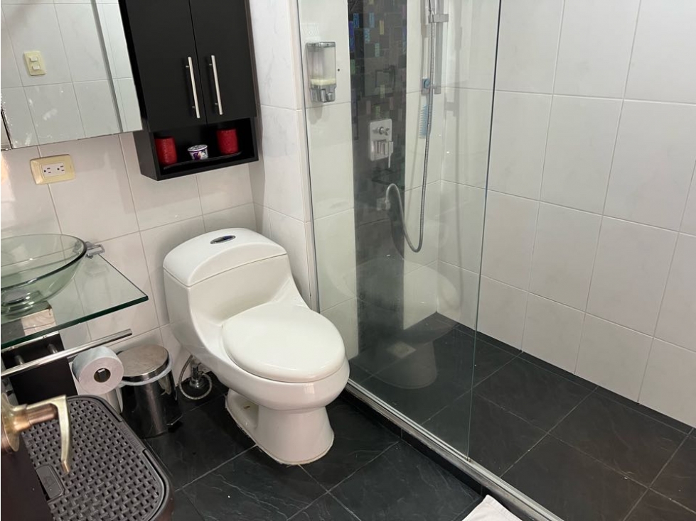 En venta casa en Medellín el Poblado Loma de San Julián — foto 6