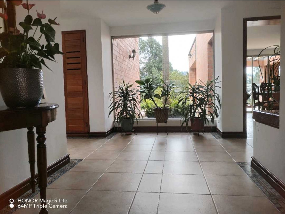 Venta de Casa Loma del Escobero